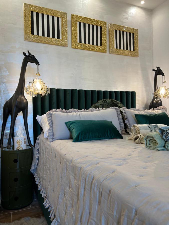 La Dolce Vita Luxury II Apartments With Best Free Private Parking In Center Pula Exterior foto